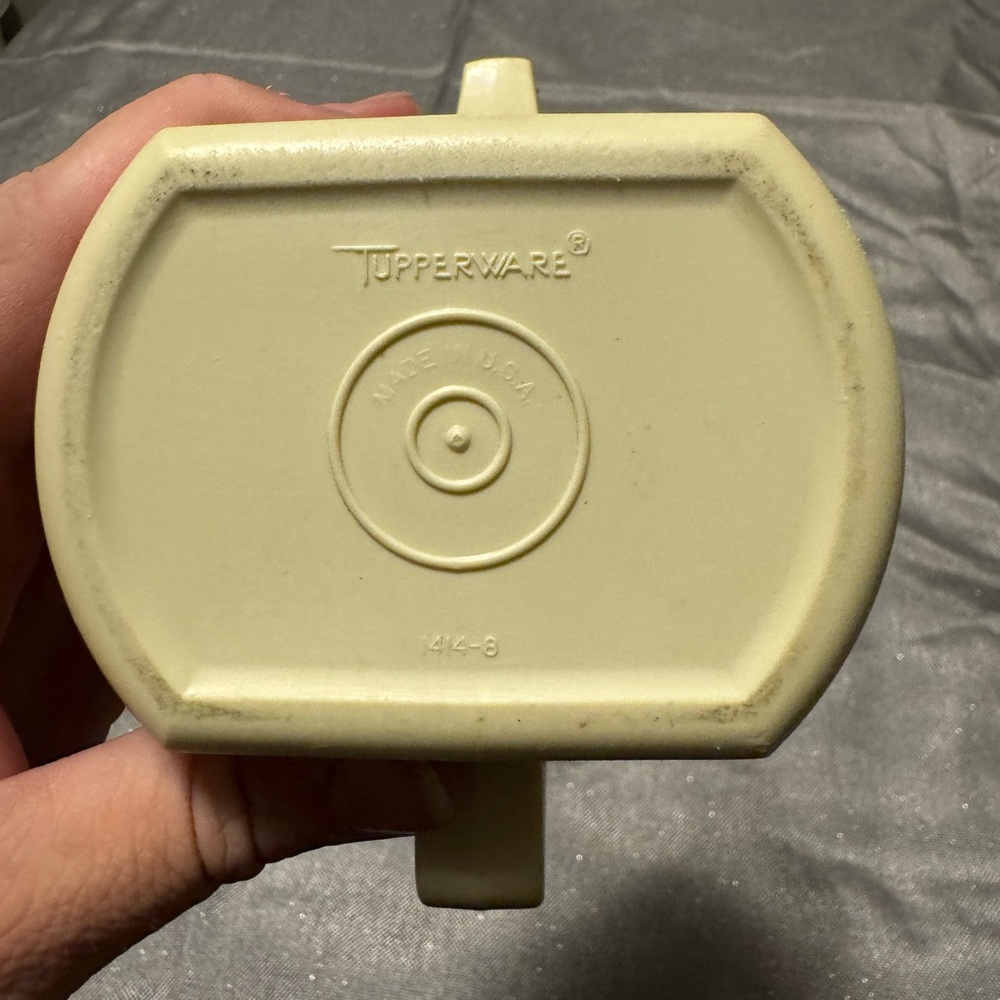 Vintage Tupperware Creamer Container - Picture 3 of 3
